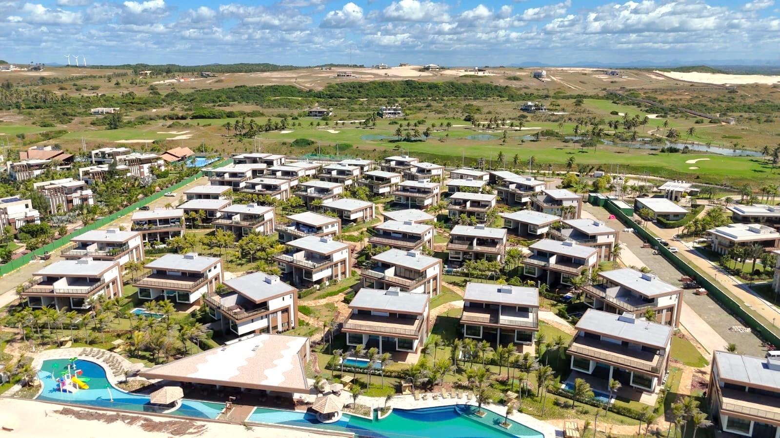 Condom�nio de Casa Alto padr�o a beira mar