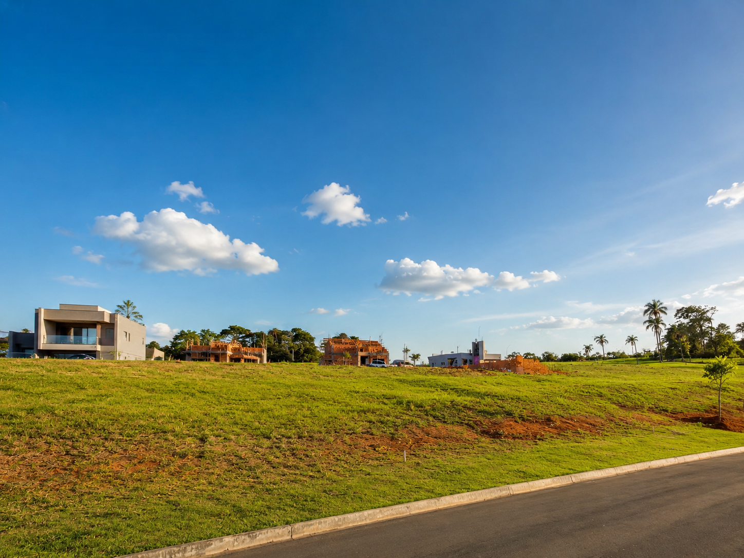 250 m� | 10 x 25 m | R$ 185.000,00 Leve aclive. Natureza e tranquilidade.