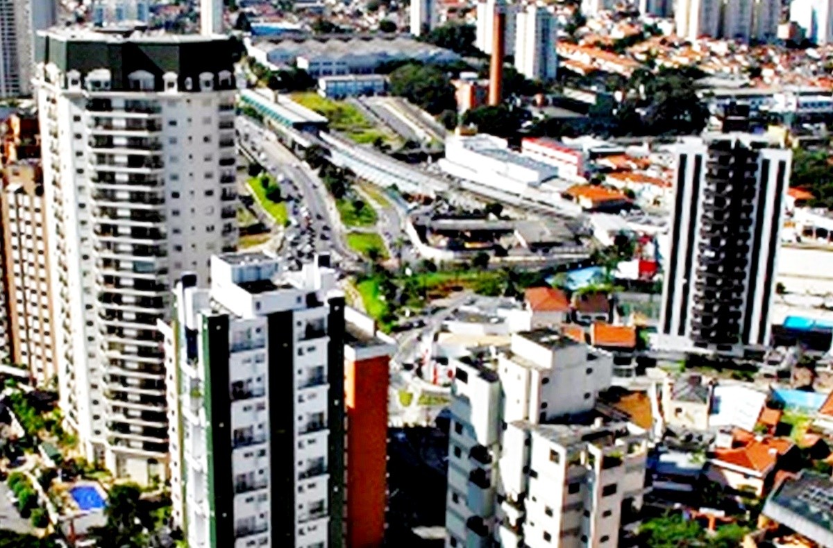 Se voc� est� em busca de um novo lar em um dos mais encantadores condom�nios da Ch�cara Klabin, a Cheidith Im�veis � a escolha perfeita. Venha descobrir como � viver em um lugar que une eleg�ncia, conforto e qualidade de vida!