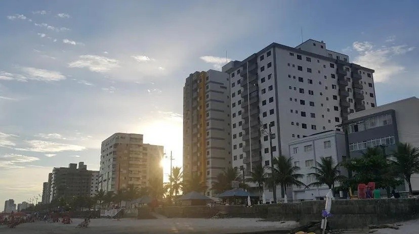 Edifício Residencial Castelo Branco Frente ao mar