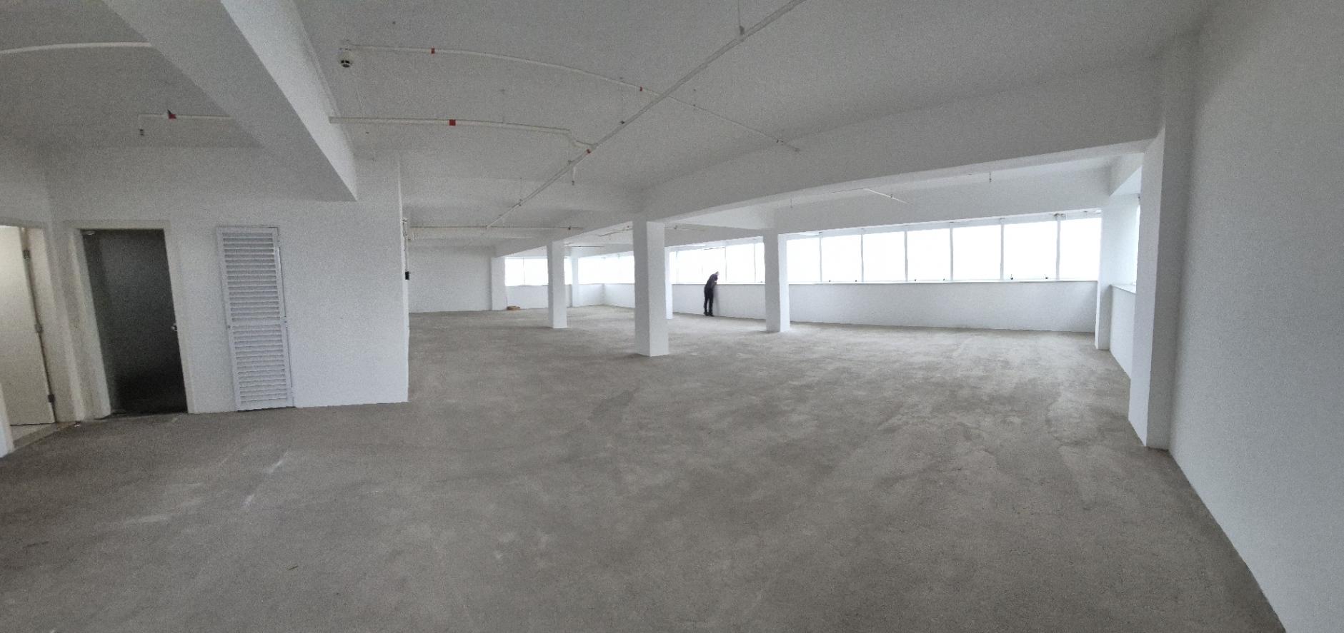 Aluga-se andar inteiro 250 m� comercial na Vila Ema