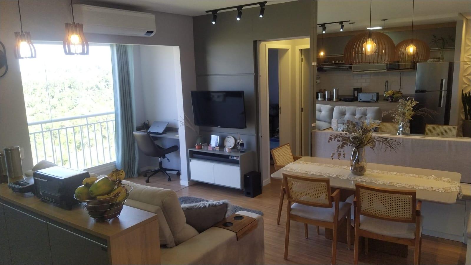 Lindo Apartamento de 2 dorm�t�rios com arm�rios planejados e decorado no Floradas Arboville