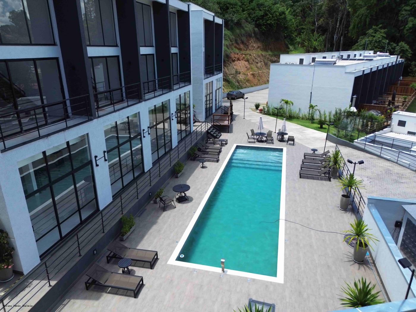 Condom�nio Loft Camp