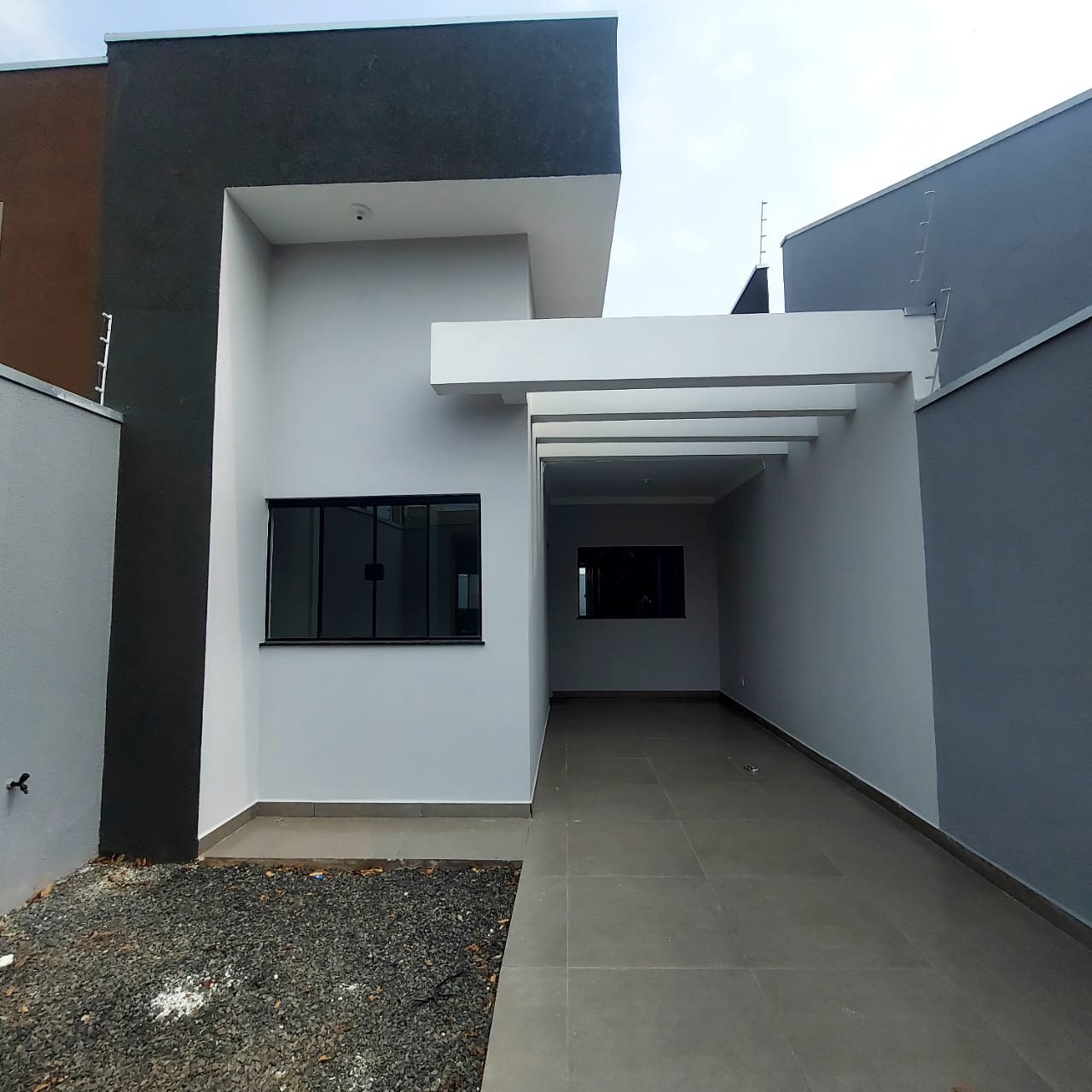 Imagine conquistar o seu lar pr�prio e dizer adeus ao aluguel! Agora, isso � poss�vel gra�as ao programa Minha Casa Minha Vida. Com prazos de at� 35 anos para quitar seu im�vel, as parcelas mensais se tornam leves como nunca, ajustando-se perfeitamen
