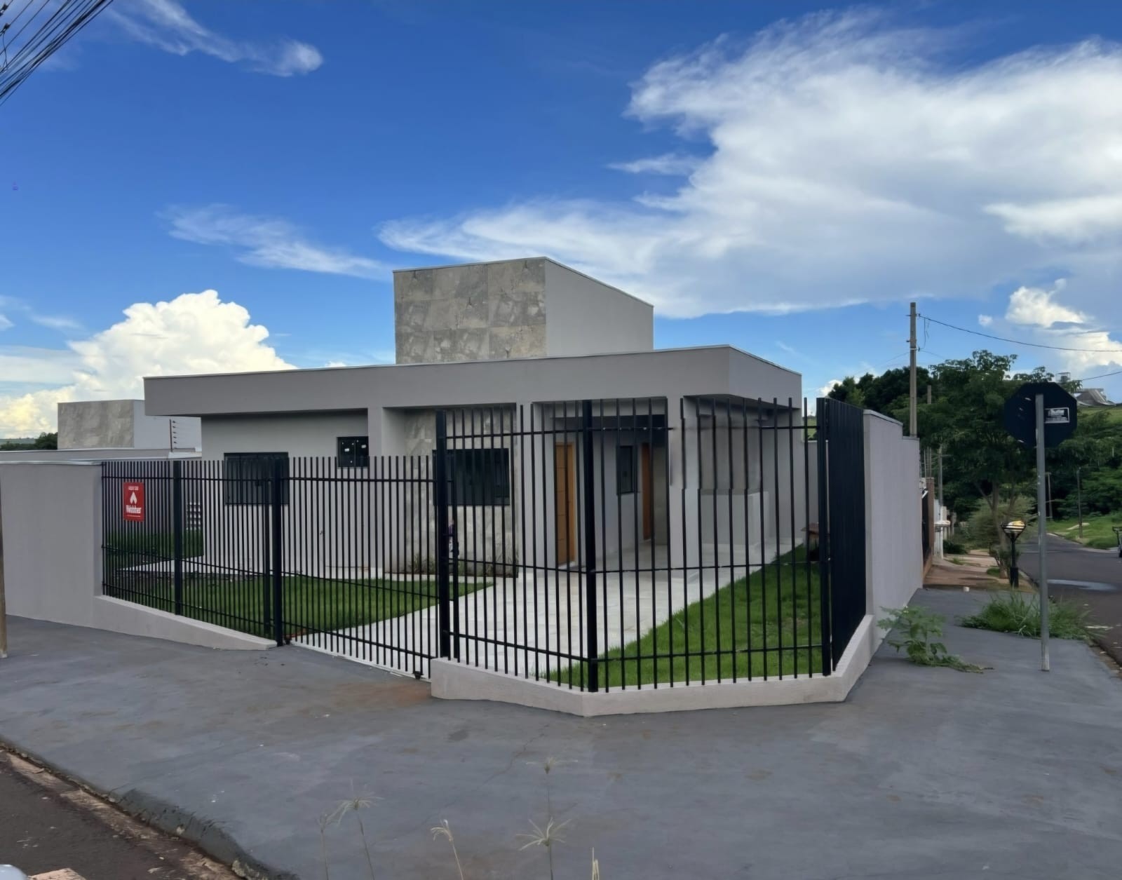 Imagine conquistar o seu lar pr�prio e dizer adeus ao aluguel! Agora, isso � poss�vel gra�as ao programa Minha Casa Minha Vida. Com prazos de at� 35 anos para quitar seu im�vel, as parcelas mensais se tornam leves como nunca, ajustando-se perfeitamen